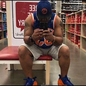 Meet your Posher, Charles